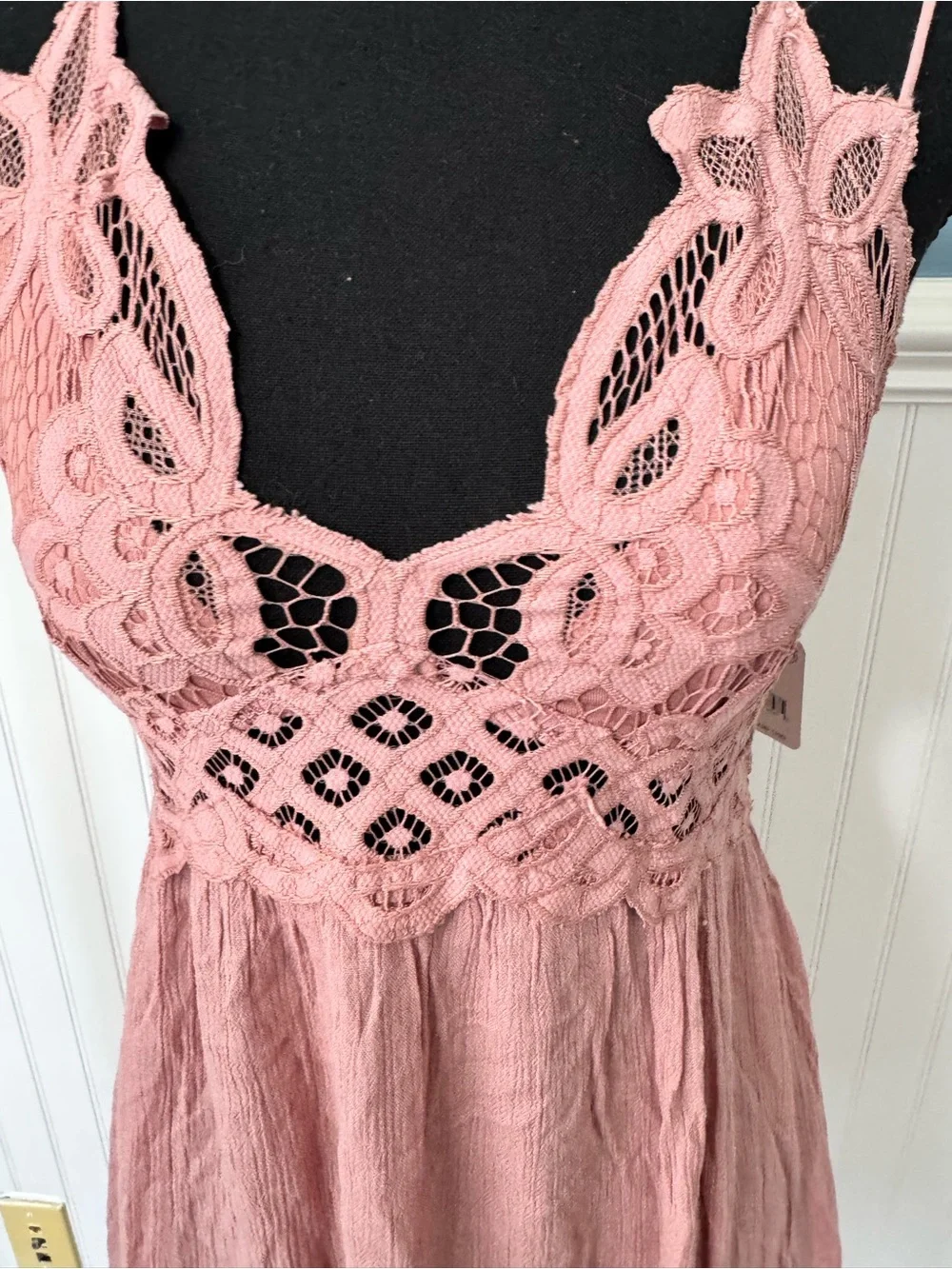 NWT Free People Adella Slip Lace short Dress Plunging Neckline Pink Rose ~ Small